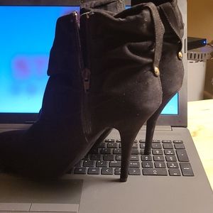 Jennifer lopez boots
